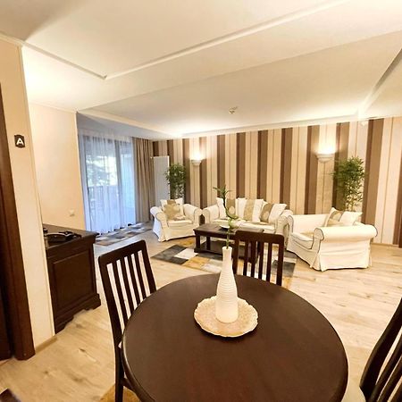 Alpin Aparthotel 2302 Poiana Brașov Zewnętrze zdjęcie