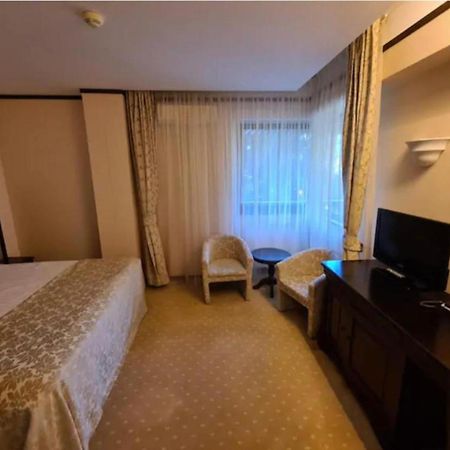 Alpin Aparthotel 2302 Poiana Brașov Zewnętrze zdjęcie