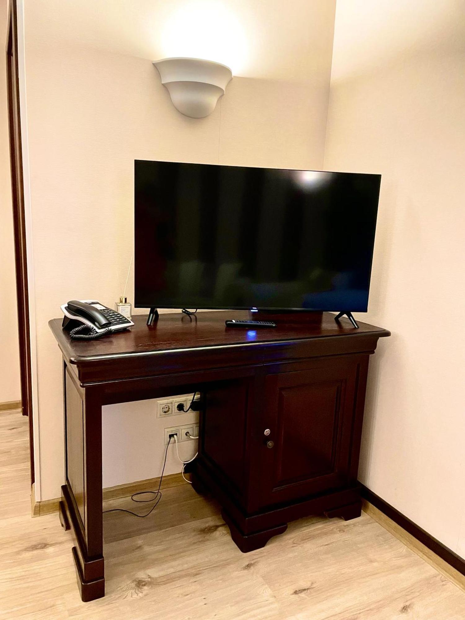 Alpin Aparthotel 2302 Poiana Brașov Zewnętrze zdjęcie